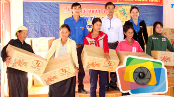 Thien Tan Group do charity in 2016 Tet in Ba Xa