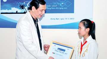Entrepreneur Huynh Kim Lap with “Horizon Dream”