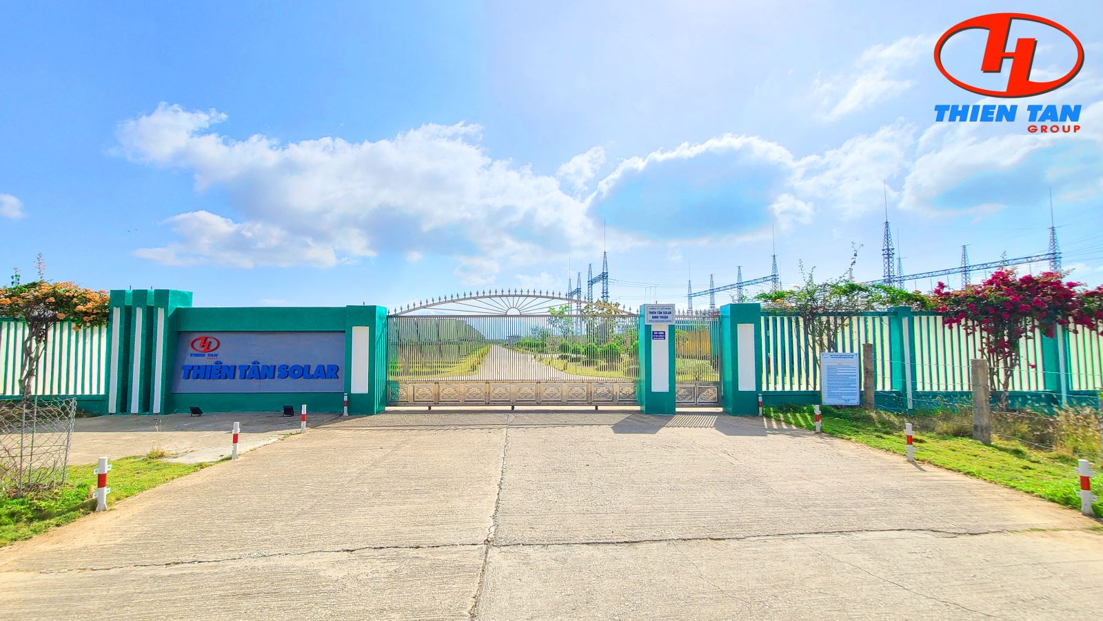 Entrance to Thien Tan Solar Plant